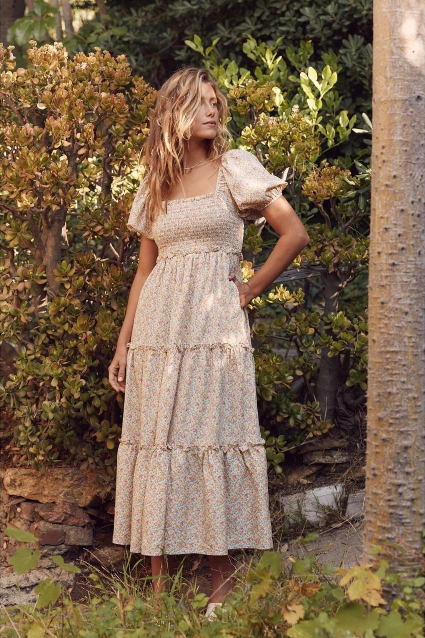 Blümchen Midikleid "Juliette" im Vintage Stil (Creme)